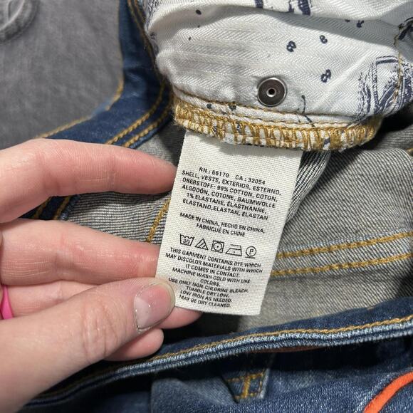 Anthropologie Pilcro Highrise Relaxed Straight Ankle Red Stripe Jean Women's 28 - Picture 8 of 11